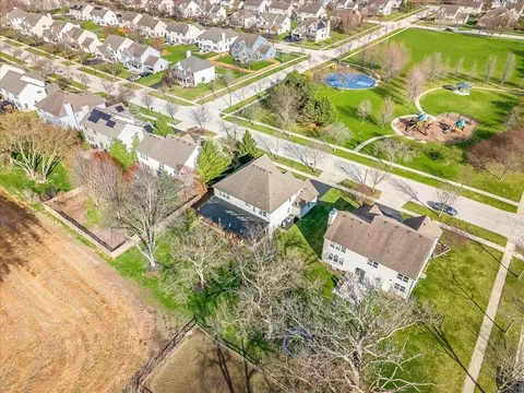 View/Area - 342 Comstock Dr, Elgin, IL 60124 photo 5 of 6