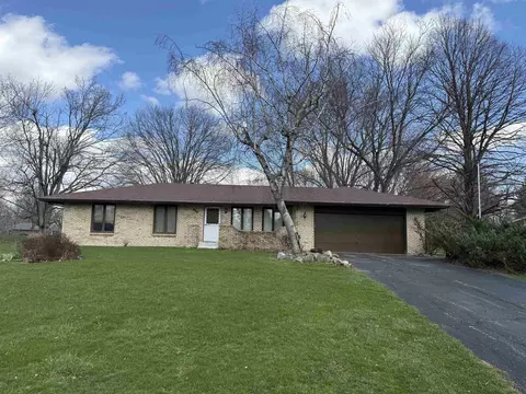 850 Palau Pkwy, Rockford, IL 61108