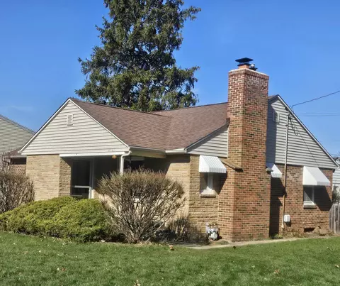 4701 Illinois St, Loves Park, IL 61111