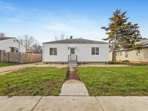 3032 Gladstone Ave, Rockford, IL 61101