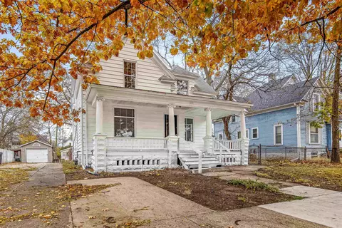 1516 S 5th St, Rockford, IL 61104