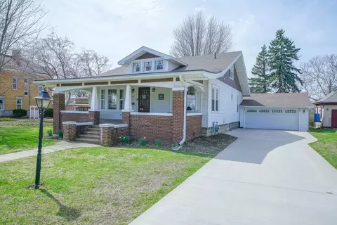 107 N Barber, Polo, IL 61064