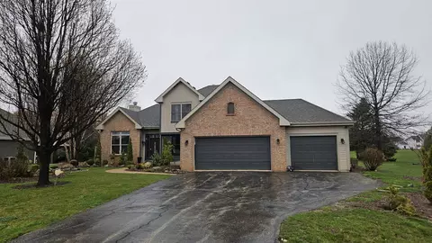 2920 County Meadow Ln, Belvidere, IL 61008