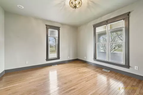 Living - 2522 E State St, Rockford, IL 61107 photo 4 of 5