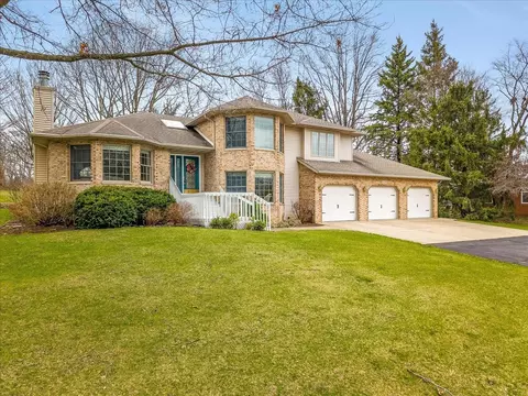659 Southgate Dr, Lake Summerset, IL 61019 photo 3