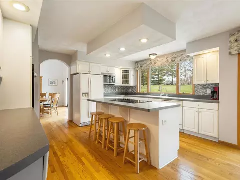 659 Southgate Dr, Lake Summerset, IL 61019 photo 12