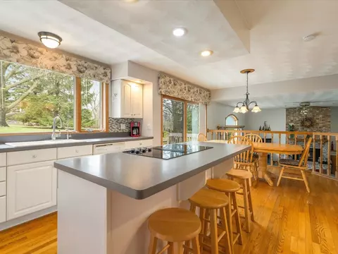 659 Southgate Dr, Lake Summerset, IL 61019 photo 14
