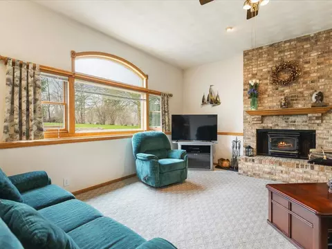 659 Southgate Dr, Lake Summerset, IL 61019 photo 17