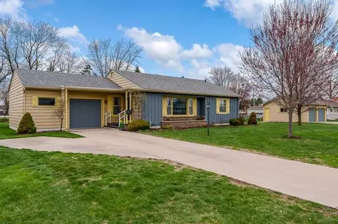 304 Bunn Dr, Rockton, IL 61072