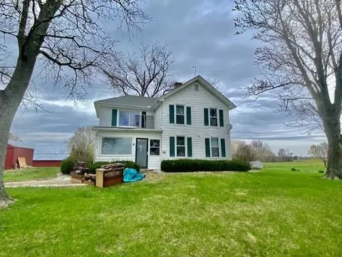 21049 800 N Ave, Tiskilwa, IL 61368