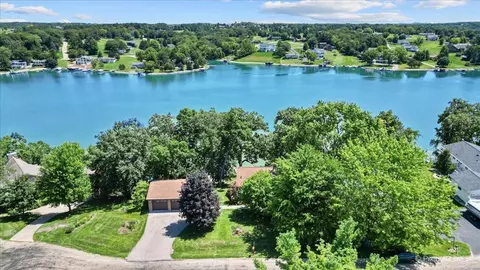 5-105 Topsail Ct, Lanark, IL 61046