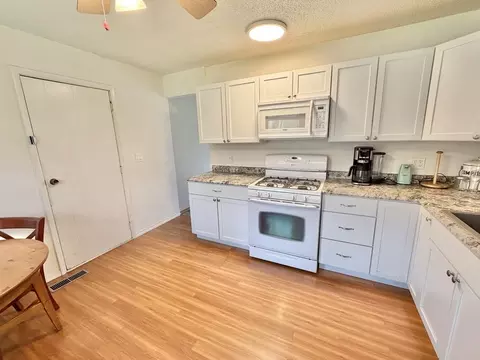 Kitchen - 1212 Ogletree Pl, Dixon, IL 61021 photo 1 of 2