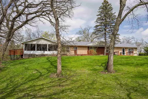 1712 Manchester, South Beloit, IL 61080