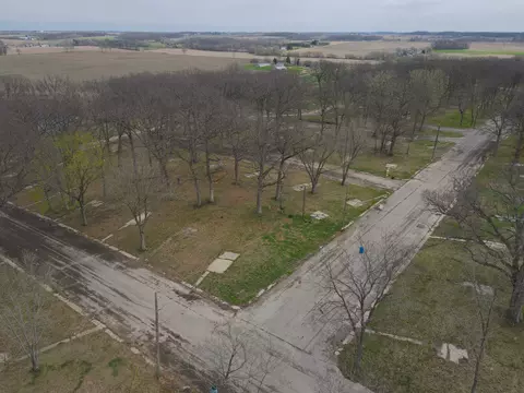 4500 E River Rd, Ridott, IL 61067 photo 26