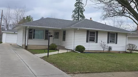 3420 Constance Dr, Rockford, IL 61108