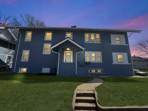 1333 Elm St, Rockford, IL 61102