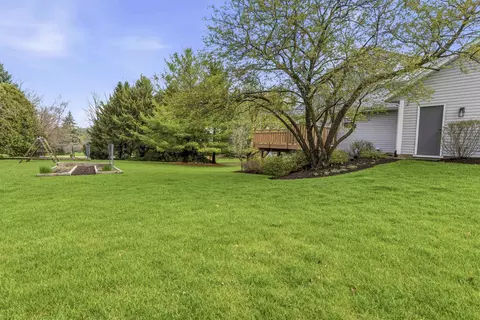 Exterior - 6990 Skyview Trl, Roscoe, IL 61073 photo 9 of 15