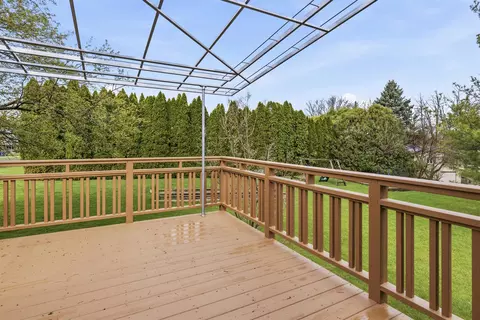 Exterior - 6990 Skyview Trl, Roscoe, IL 61073 photo 5 of 15