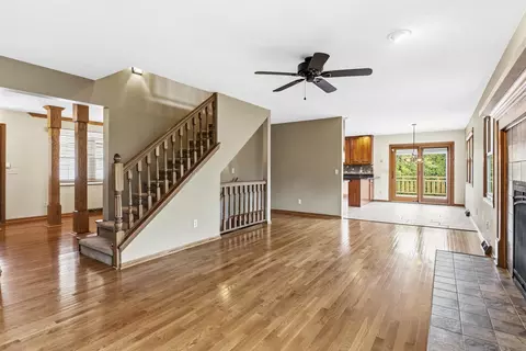 Living - 6990 Skyview Trl, Roscoe, IL 61073 photo 1 of 6