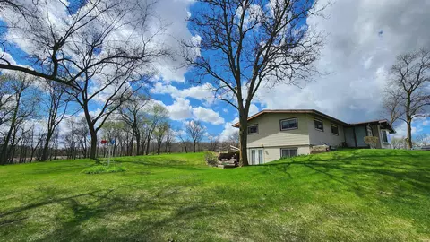 N339 Mt Hope Road, Brodhead, IL 53520