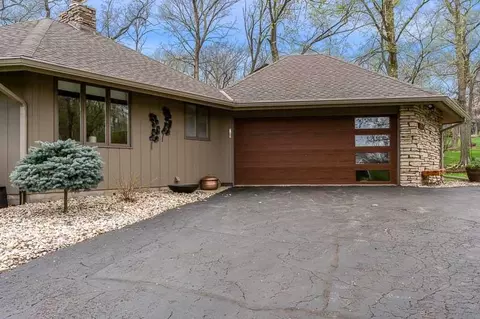 Exterior - 7834 Northgate Rd, Roscoe, IL 61073 photo 10 of 16