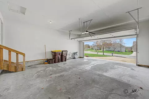 3127 Sandy Pointe Dr, Freeport, IL 61032 photo 25