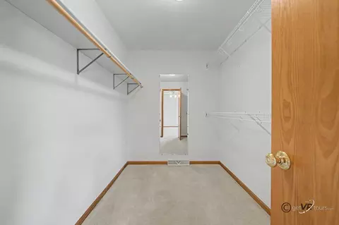 3127 Sandy Pointe Dr, Freeport, IL 61032 photo 11