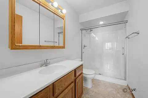 3127 Sandy Pointe Dr, Freeport, IL 61032 photo 12