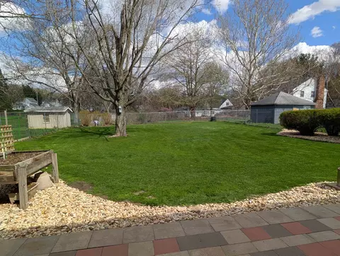 1437 S Walnut Ave, Freeport, IL 61032 photo 19