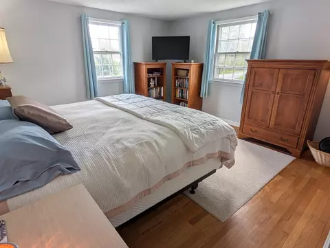 1437 S Walnut Ave, Freeport, IL 61032 photo 14