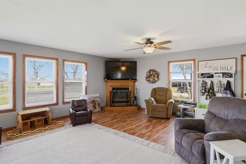 Other - 17870 Clover Rd, Morrison, IL 61270 photo 3 of 14