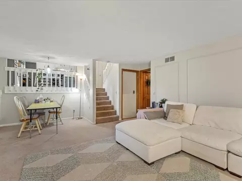 11392 Mt Vernon Rd, Roscoe, IL 61073 photo 14