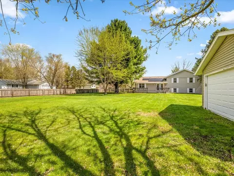 11392 Mt Vernon Rd, Roscoe, IL 61073 photo 38