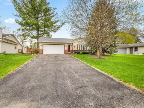 1816 Post Rd, Beloit, WI 53511 photo 2