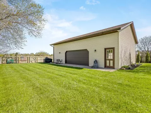 11785 Balsa Ln, Roscoe, IL 61073 photo 46