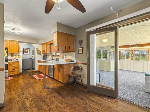 11785 Balsa Ln, Roscoe, IL 61073 photo 14