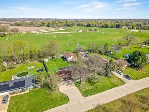 11785 Balsa Ln, Roscoe, IL 61073 photo 56