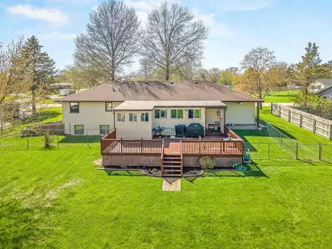 11785 Balsa Ln, Roscoe, IL 61073 photo 42