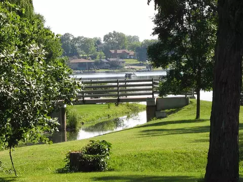 928 Butternut Bnd, Lake Summerset, IL 61019 photo 17
