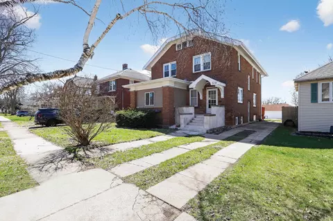 324 Paris Ave, Rockford, IL 61107