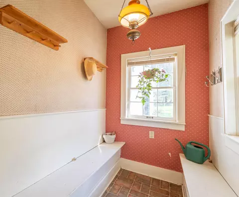 855 W Stephenson St, Freeport, IL 61032 photo 13