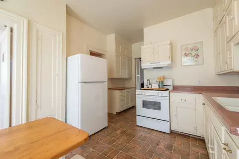 855 W Stephenson St, Freeport, IL 61032 photo 11
