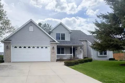 11266 Quinlann Pl, Machesney Park, IL 61115