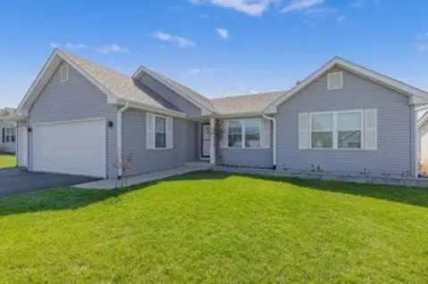 8520 Crooked Bnd, Machesney Park, IL 61115