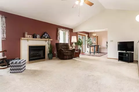 6159 Upper Ridge Way, Roscoe, IL 61073 photo 11