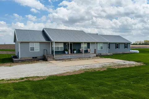 4322 N Us Rt 34, Mendota, IL 61342