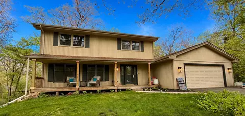 10311 William Trl, Roscoe, IL 61073