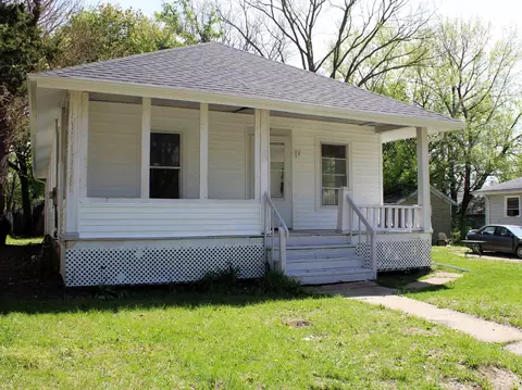 114 Horace St, Rockford, IL 61102