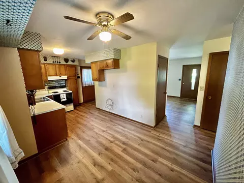Kitchen - 425 11th St, Pecatonica, IL 61063 photo 1 of 7