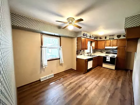 Kitchen - 425 11th St, Pecatonica, IL 61063 photo 6 of 7